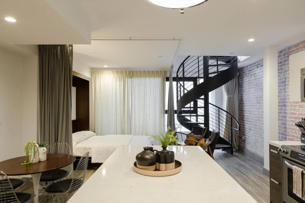 Сasa de vacaciones 2-story Penthouse & Private Deck *